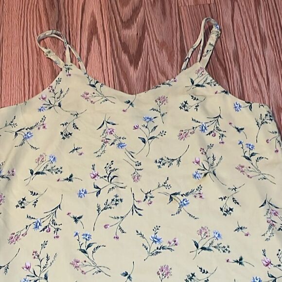 Premise Cami, Yellow with blue ditsy flowers, Small - Picture 2 of 6